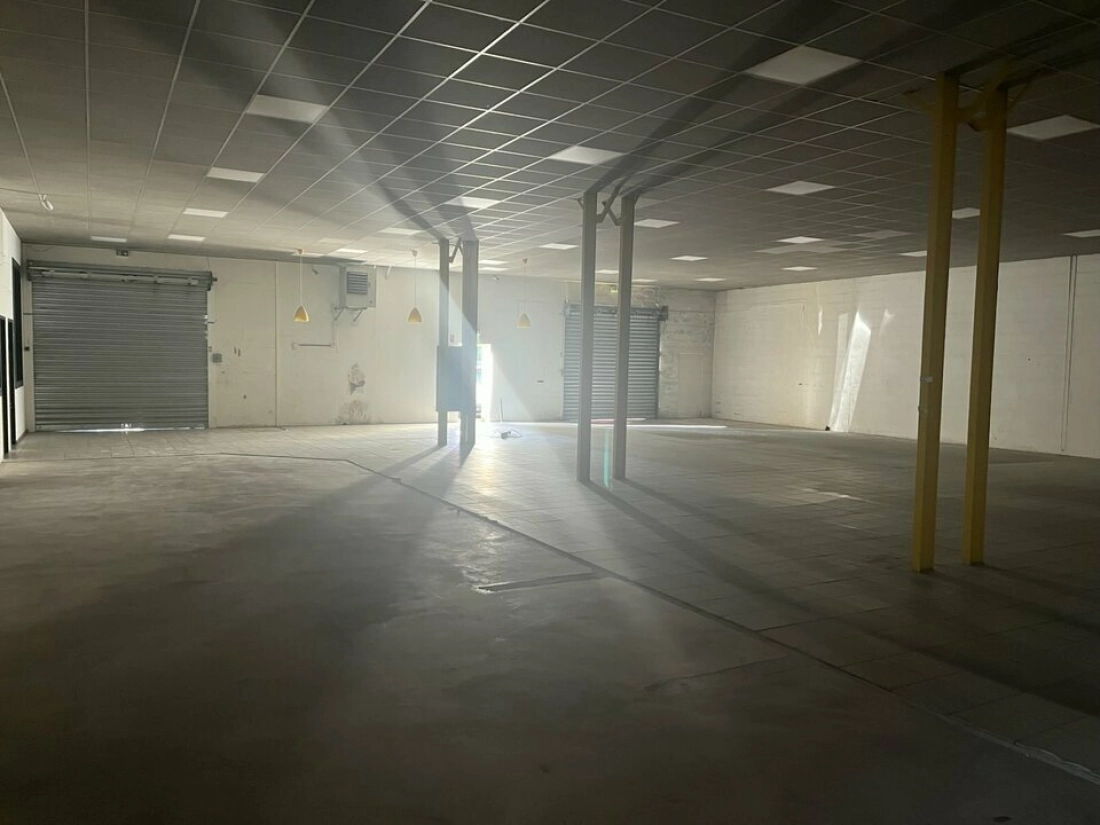 Photo 1 – location Entrepôts / activités	BIARRITZ (64200)