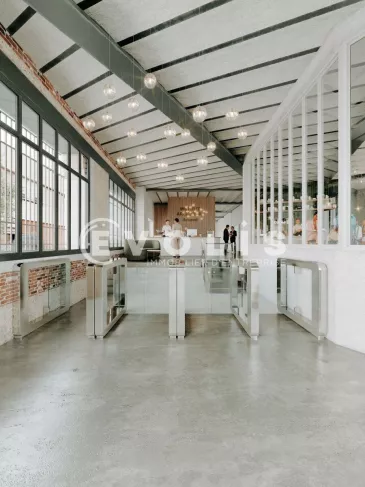 Photo 1 – location bureaux	PARIS (75019)