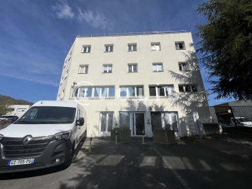 Photo 1 – location bureaux	NEUILLY SUR MARNE (93330)