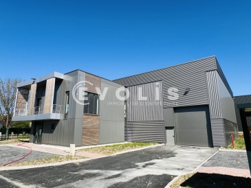 Photo 1 – location Entrepôts / activités	COURTRY (77181)
