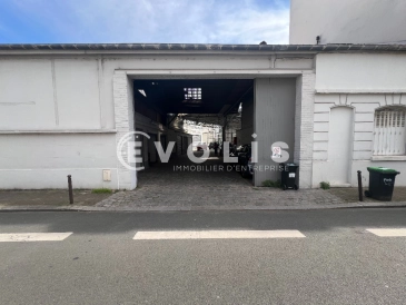 Photo 1 – location Entrepôts / activités	CHARENTON LE PONT (94220)