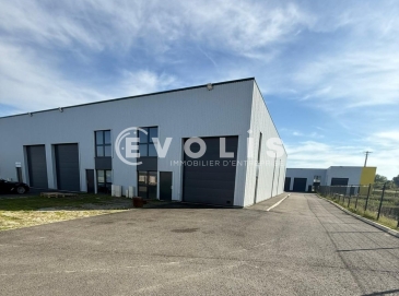 Photo 1 – location Entrepôts / activités	TIGNIEU JAMEYZIEU (38230)