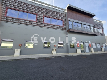 Photo 1 – location Entrepôts / activités	VILLEBON SUR YVETTE (91140)