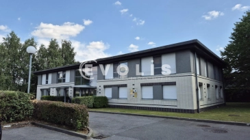 Photo 1 – location bureaux	MAGNY LE HONGRE (77700)