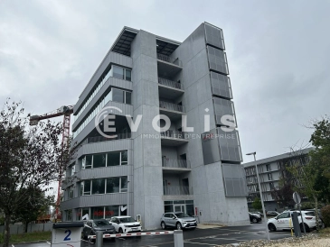 Photo 1 – location bureaux	BRUGES (33520)