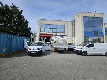 Photo 1 – location Entrepôts / activités	VITRY SUR SEINE (94400)