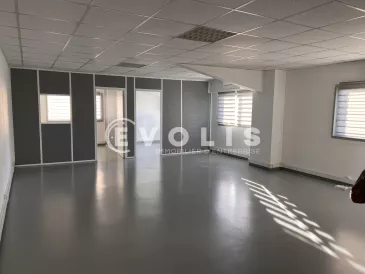 Photo 1 – location bureaux	MERIGNAC (33700)