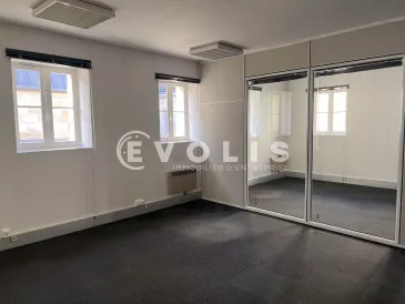Photo 1 – location bureaux	BORDEAUX (33000)