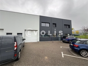 Photo 1 – vente Entrepôts / activités	FLEURIEUX SUR L'ARBRESLE (69210)