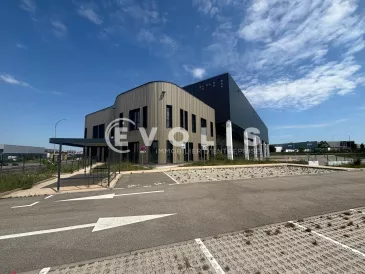 Photo 1 – vente Entrepôts / activités	CORBAS (69960)