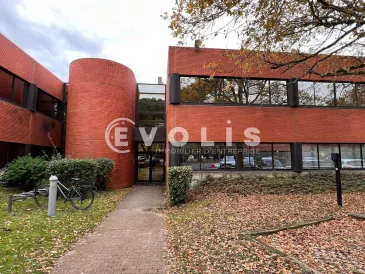 Photo 1 – location bureaux	MERIGNAC (33700)