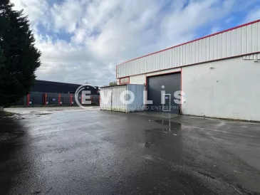 Photo 1 – location Entrepôts / activités	PESSAC (33600)