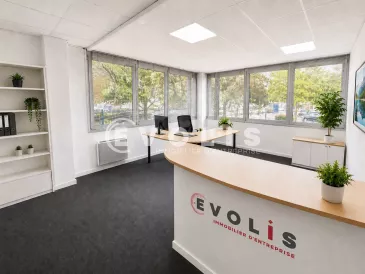 Photo 1 – location bureaux	BRUGES (33520)