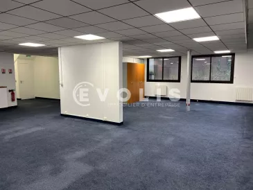 Photo 1 – location bureaux	PARIS (75013)