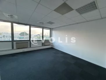 Photo 1 – location bureaux	BORDEAUX (33000)