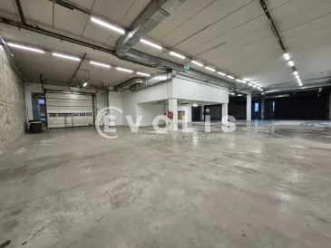 Photo 1 – location Entrepôts / activités	IVRY SUR SEINE (94200)