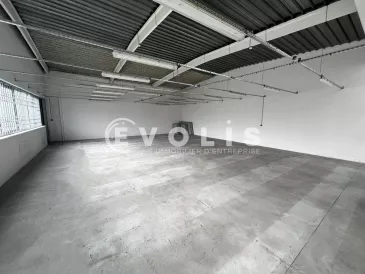 Photo 1 – location Entrepôts / activités	BONDOUFLE (91070)