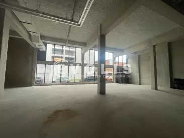 Photo 1 – vente Entrepôts / activités	BORDEAUX (33300)