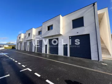 Photo 1 – location bureaux	AMBARES ET LAGRAVE (33440)