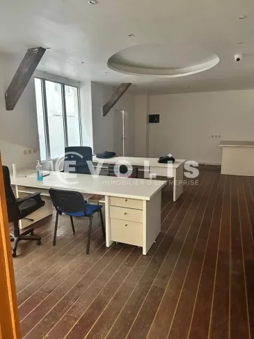 Photo 1 – location bureaux	PARIS (75010)