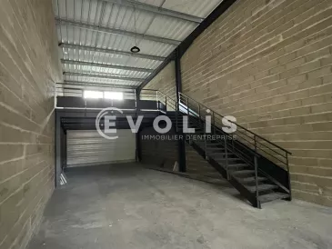 Photo 1 – vente Entrepôts / activités	LEGE CAP FERRET (33950)