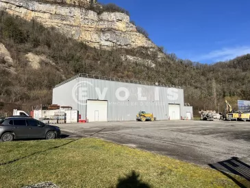 Photo 1 – vente Entrepôts / activités	SAINT RAMBERT EN BUGEY (01230)