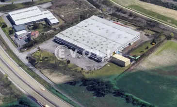 Photo 1 – location Entrepôts / activités	SAINT ROMAIN EN GIER (69700)