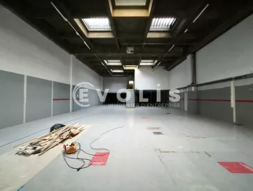 Photo 1 – location Entrepôts / activités	RUNGIS (94150)