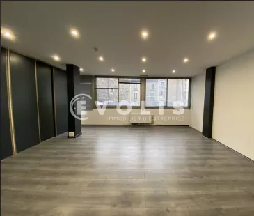 Photo 1 – location bureaux	PARIS (75010)