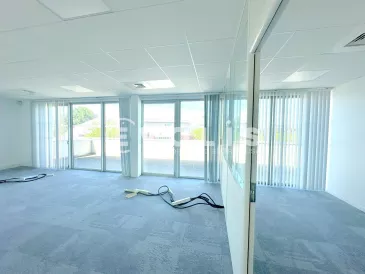Photo 1 – location bureaux	BORDEAUX (33000)