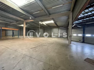 Photo 1 – location Entrepôts / activités	EYSINES (33320)