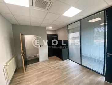 Photo 1 – location bureaux	DURY (80480)