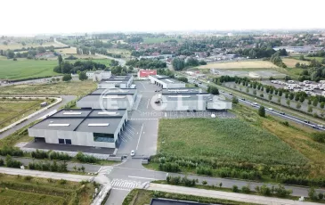 Photo 1 – location Entrepôts / activités	RONCQ (59223)