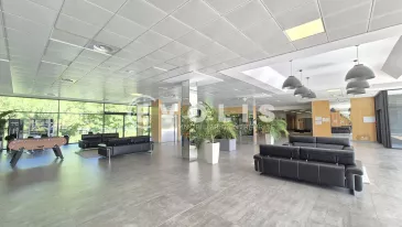 Photo 1 – vente bureaux	JOSSIGNY (77600)