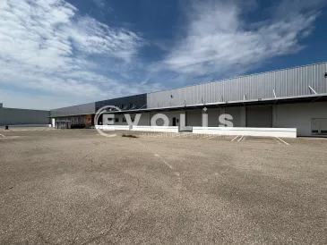 Photo 1 – location Entrepôts / activités	CORBAS (69960)