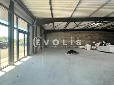 Photo 1 – location Locaux commerciaux	SAINTE EULALIE (33560)