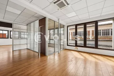 Photo 1 – location bureaux	MALAKOFF (92240)