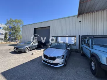 Photo 1 – location Entrepôts / activités	BEYNOST (01700)