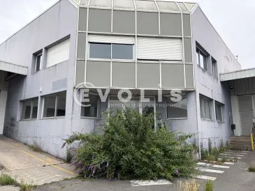 Photo 1 – vente Entrepôts / activités	LEZENNES (59260)