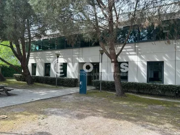 Photo 1 – location bureaux	MERIGNAC (33700)
