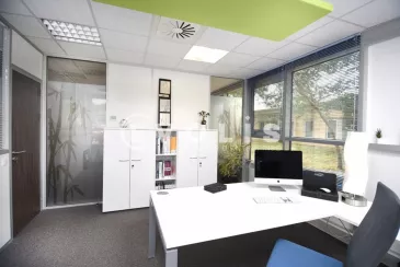 Photo 1 – vente bureaux	PESSAC (33600)