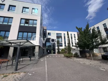 Photo 1 – location bureaux	GENAS (69740)