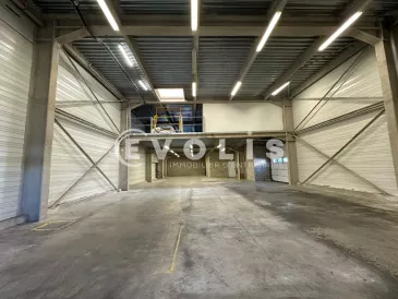 Photo 1 – location Entrepôts / activités	NANTERRE (92000)