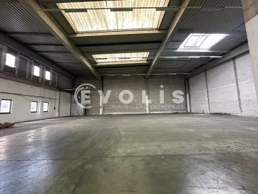 Photo 1 – location Entrepôts / activités	GENNEVILLIERS (92230)
