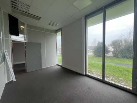 Photo 1 – location bureaux	BAYONNE (64100)