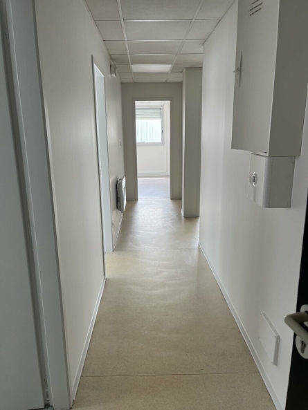 Photo 2 – location bureaux	BAYONNE (64100)