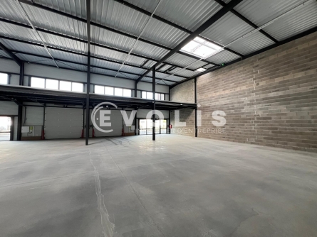 Photo 11 – location Entrepôts / activités	SAINT QUENTIN FALLAVIER (38070)