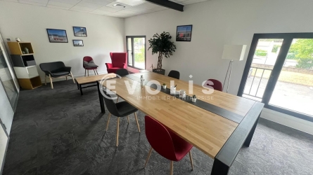 Photo 5 – vente bureaux	VENISSIEUX (69200)