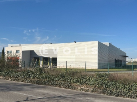 Photo 2 – location Entrepôts / activités	MEYZIEU (69330)