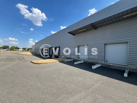 Photo 8 – location Entrepôts / activités	MEYZIEU (69330)